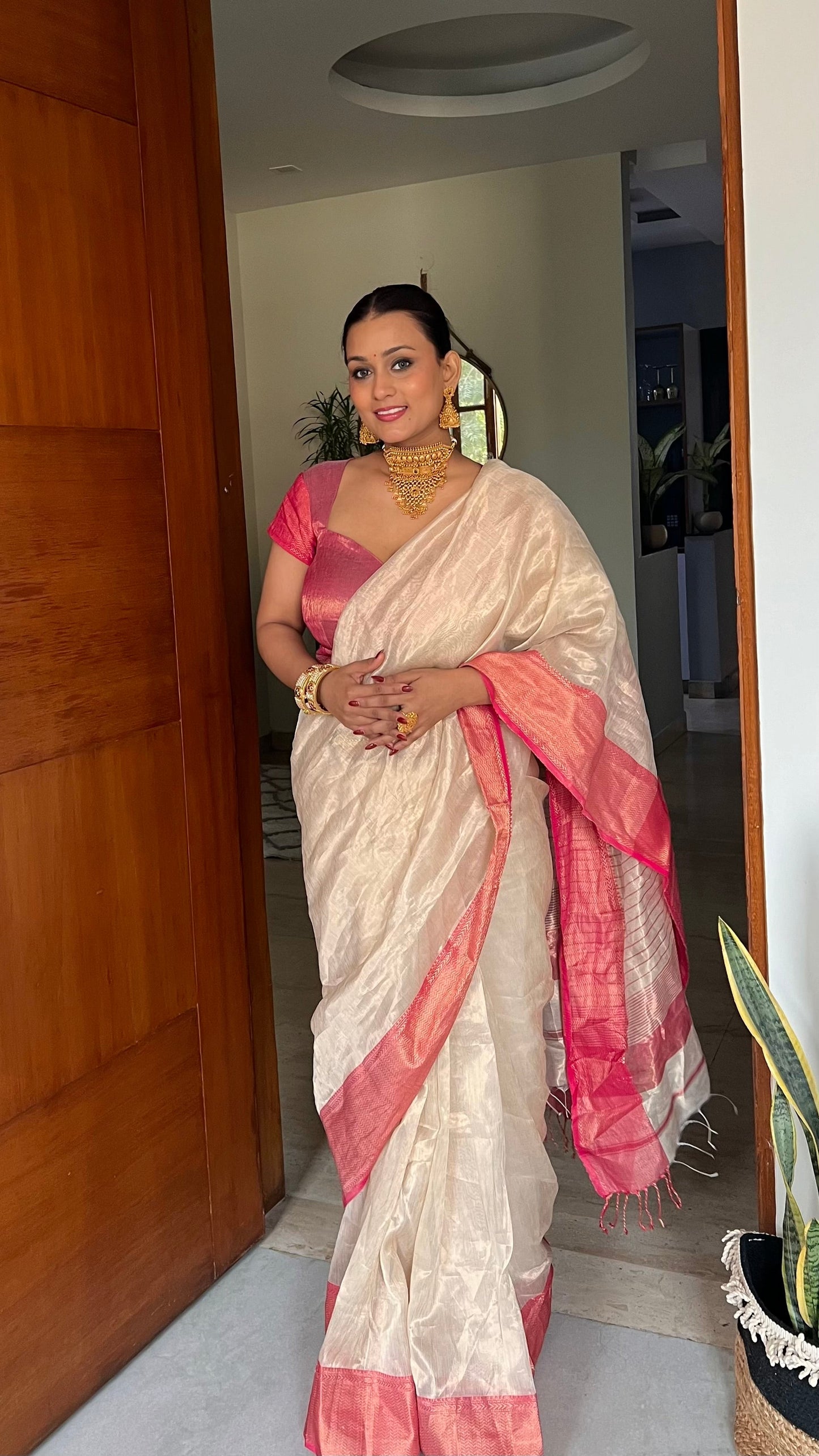 Champagne gold and pink maheshwari tissue silk saree
