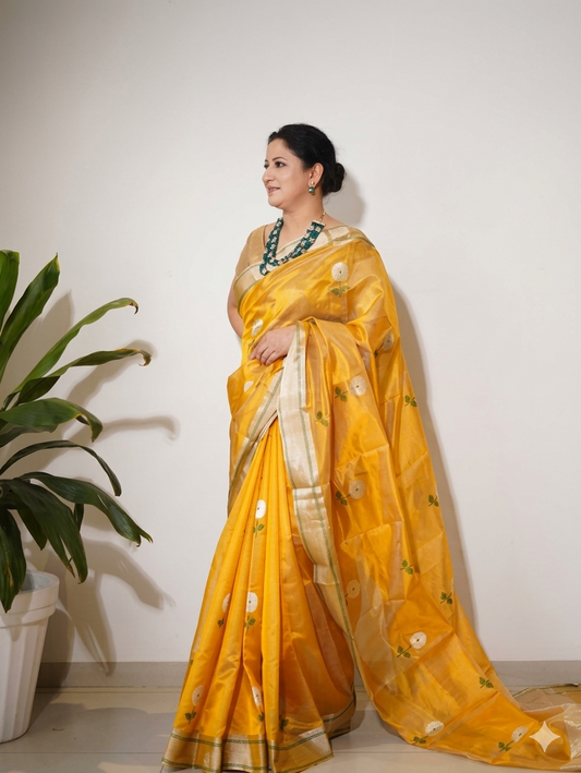 Yellow handwoven soft pattu silk Chanderi saree