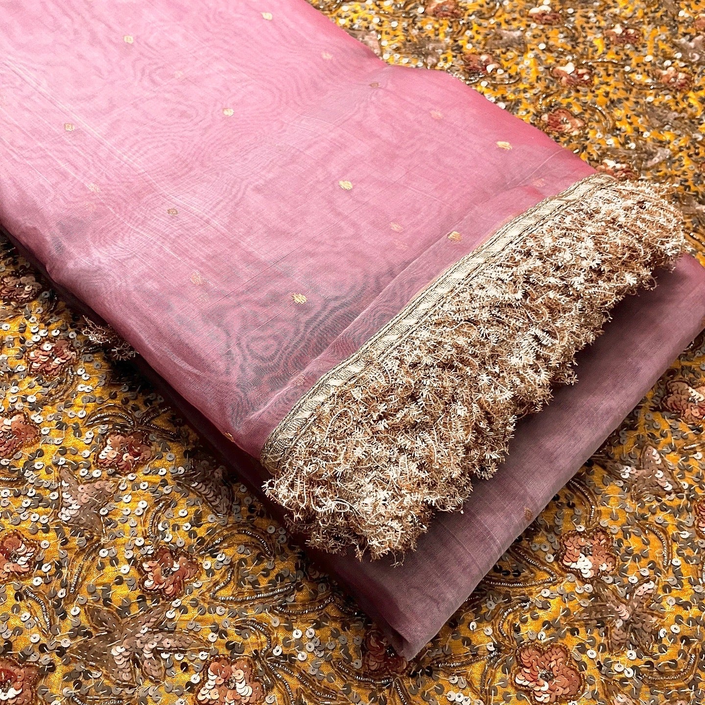 Dusty Pink Chanderi silk saree with zari bootis and zari border all over