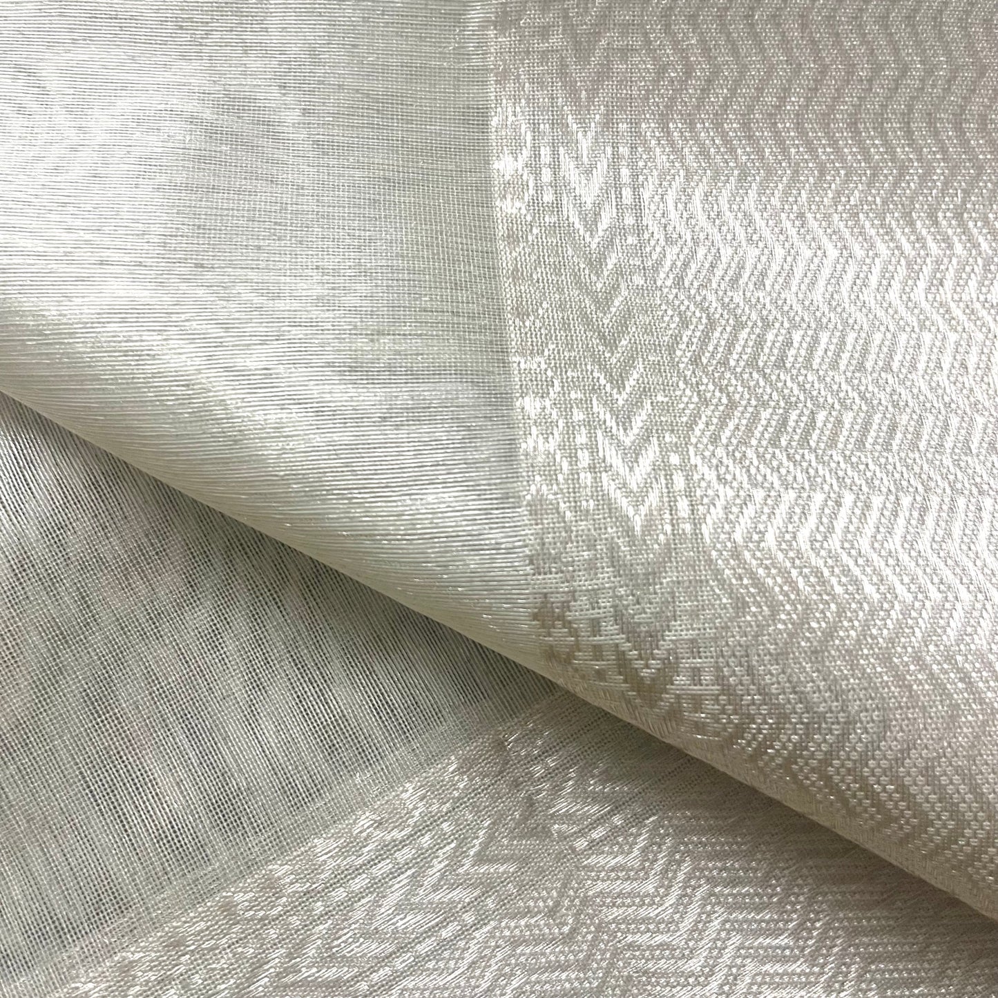 Dove white Maheshwari tissue silk saree