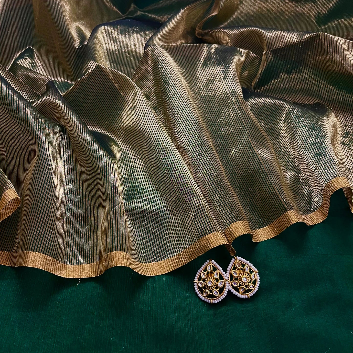 Dark Green & Gold Maheshwari Saree with Zari Border