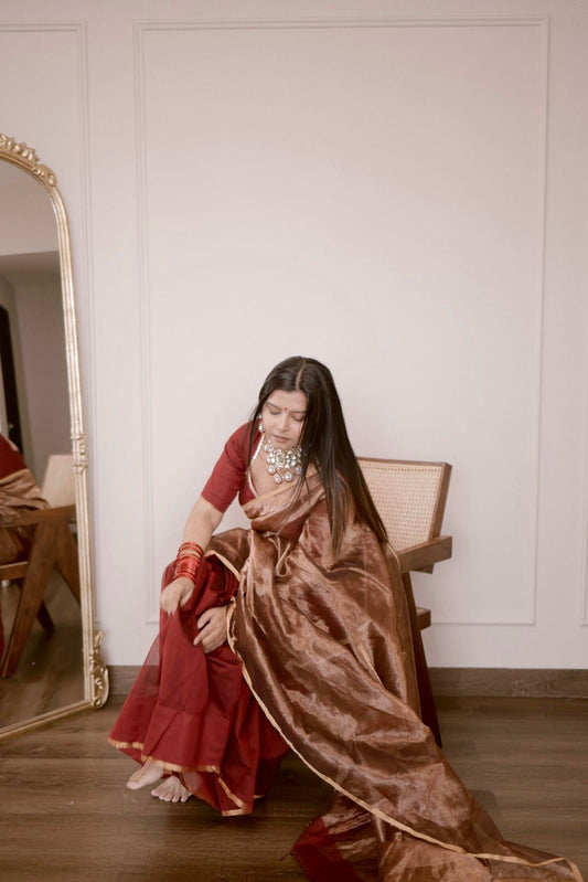 Deep maroon & gold maheshwari saree with zari border