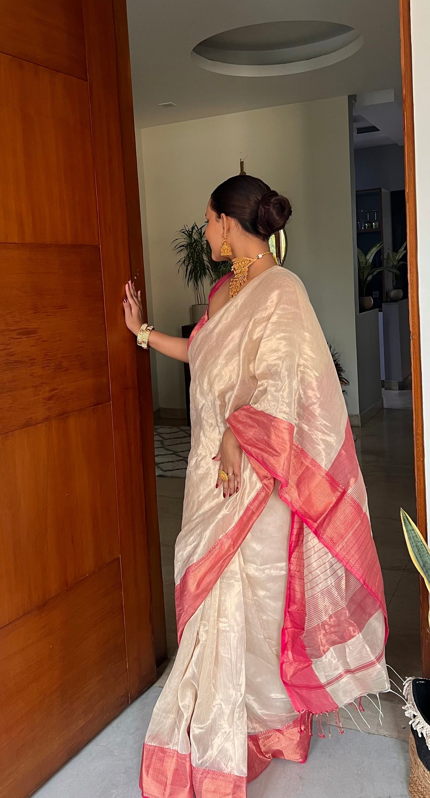 Champagne gold and pink maheshwari tissue silk saree